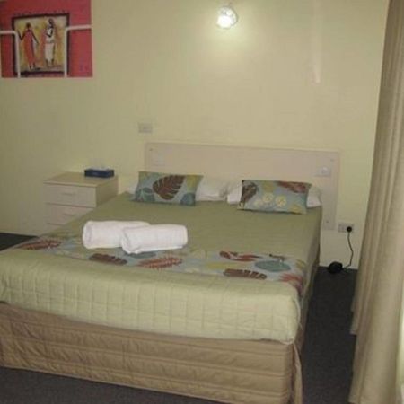 Twin Pines Motel Mooloolaba Luaran gambar