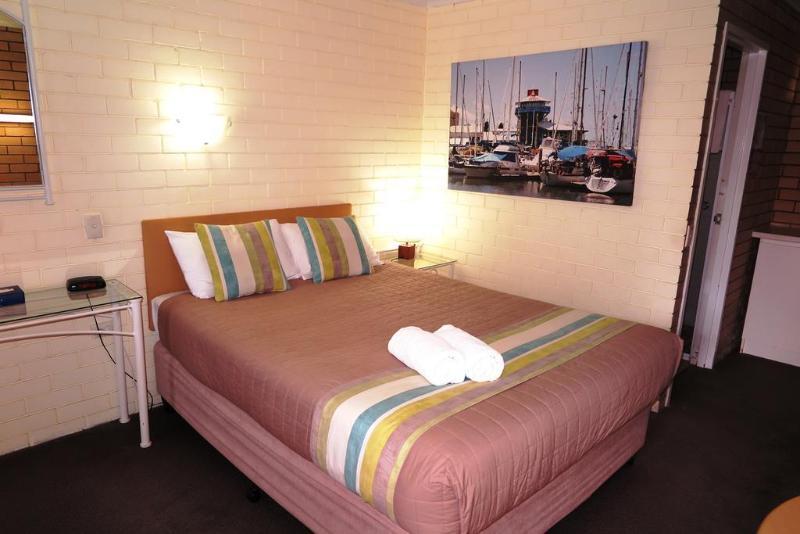 Twin Pines Motel Mooloolaba Luaran gambar