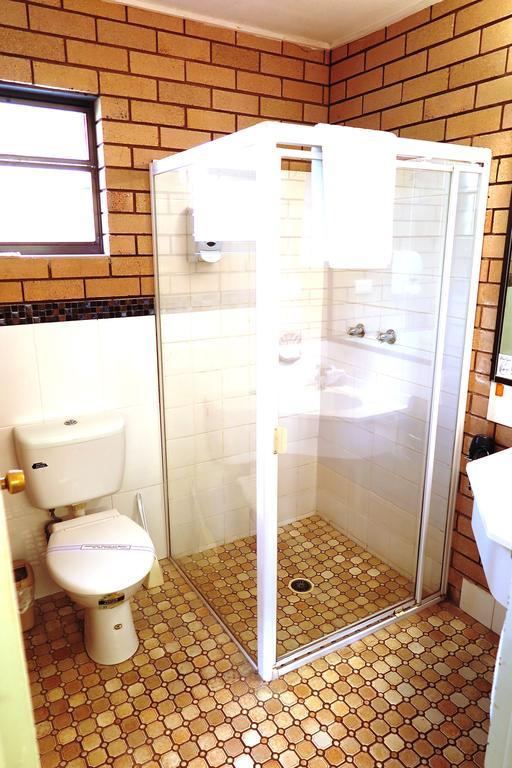 Twin Pines Motel Mooloolaba Bilik gambar