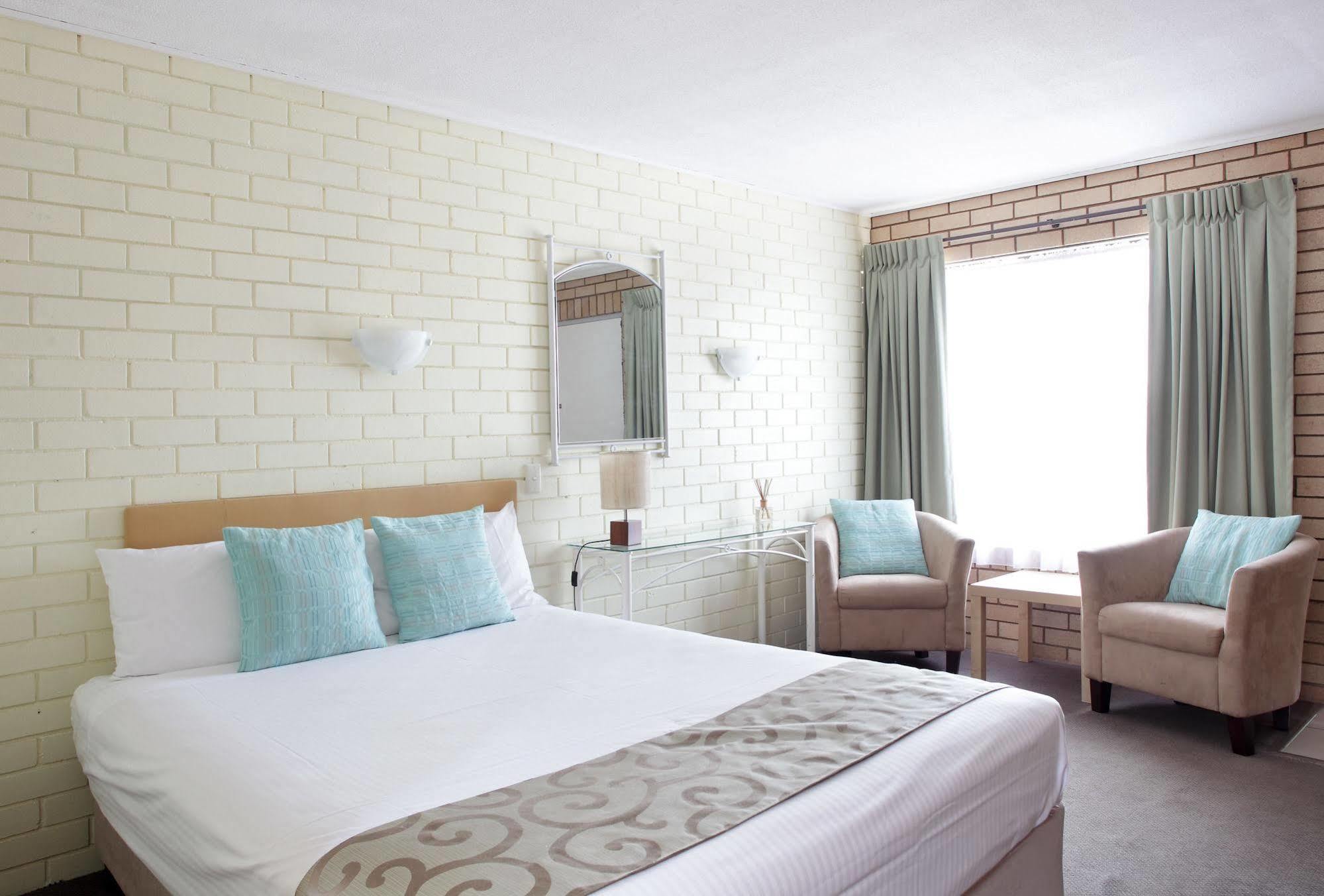 Twin Pines Motel Mooloolaba Luaran gambar